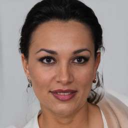 Andrea Flores Enfermera